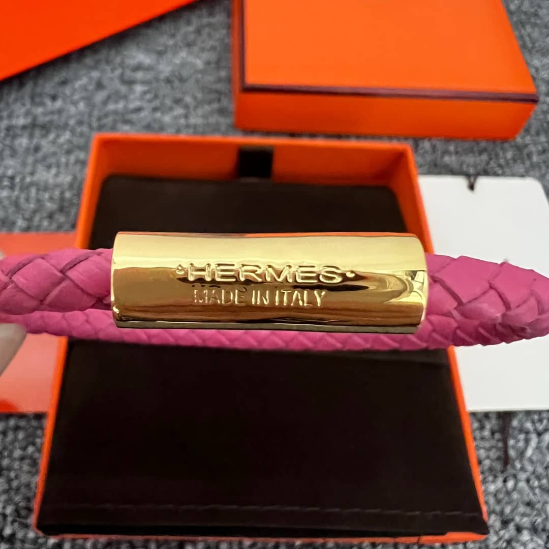 High Quality H**me5 Bracelet