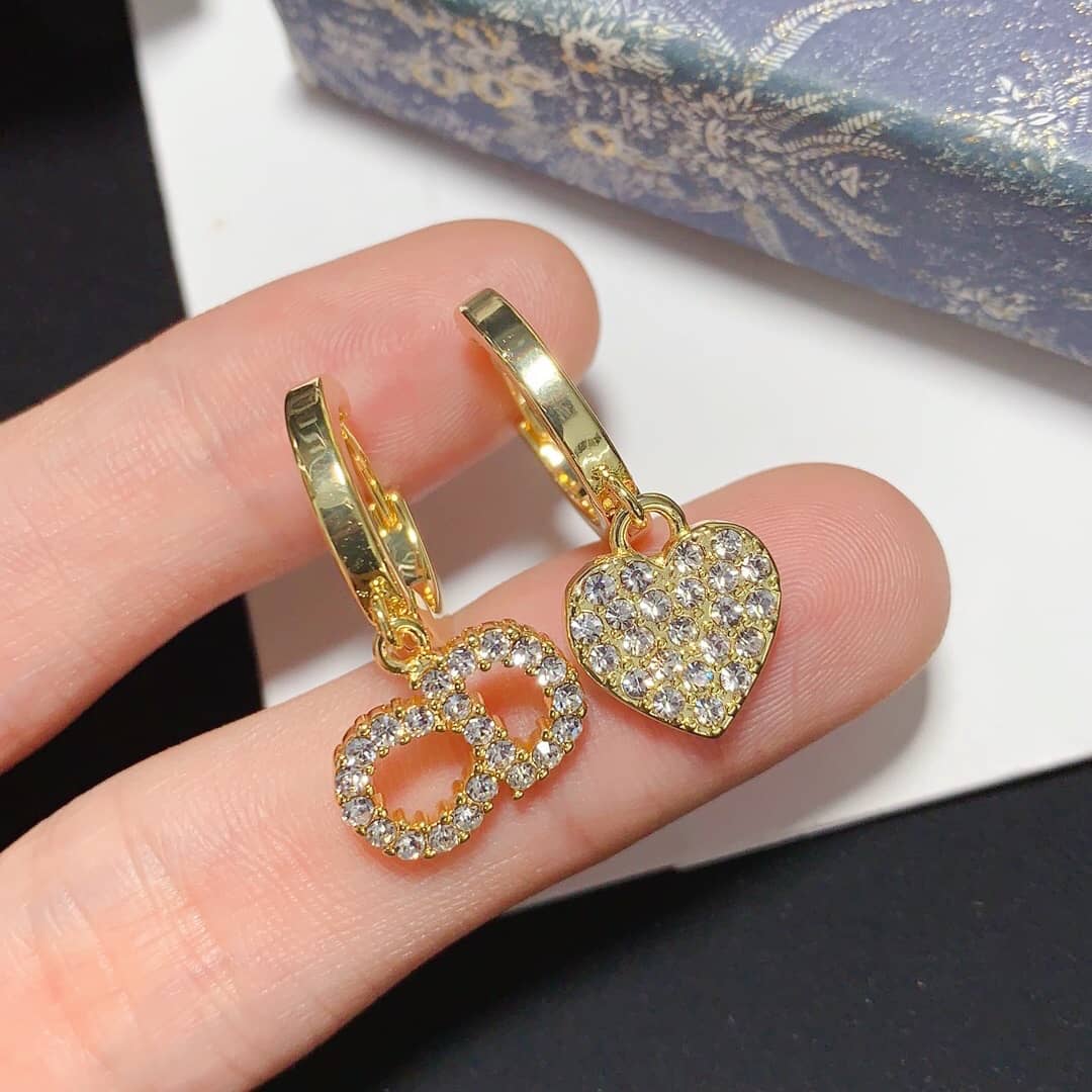 Top Quality Chr1st1an D10r Earring