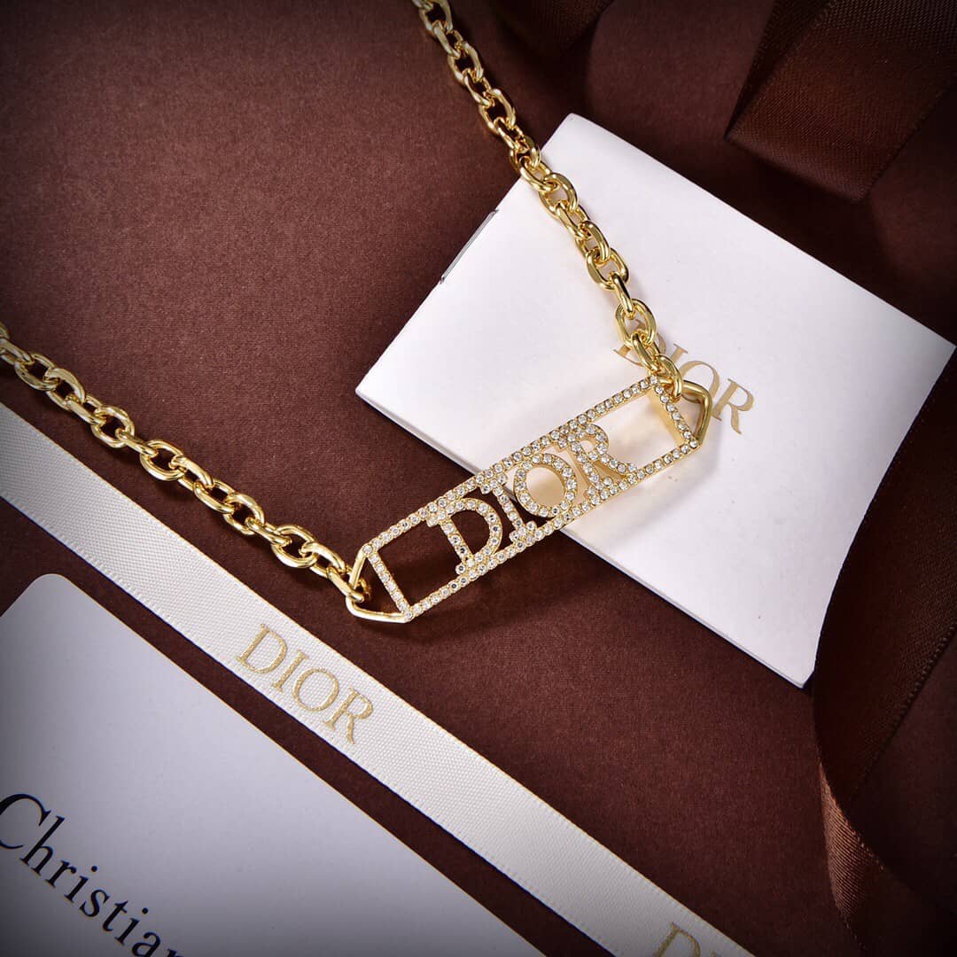 Replica Chr1st1an D10r Necklace