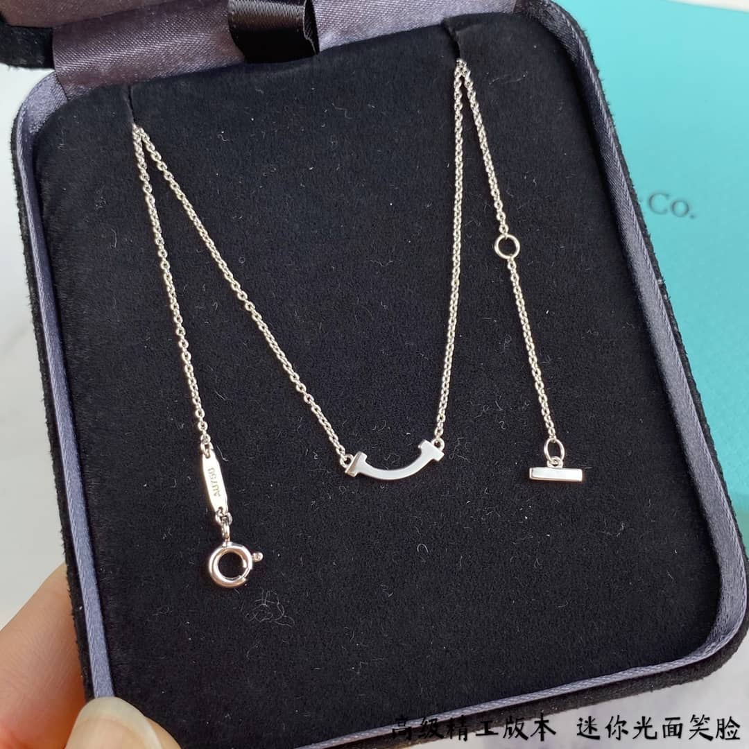 T*f*ny Necklace First Copy