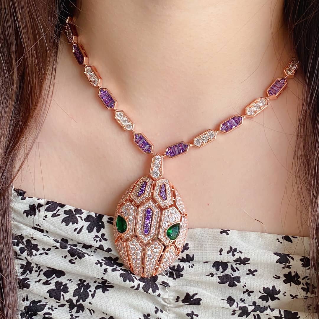 Bv1g*ai Necklace Copy