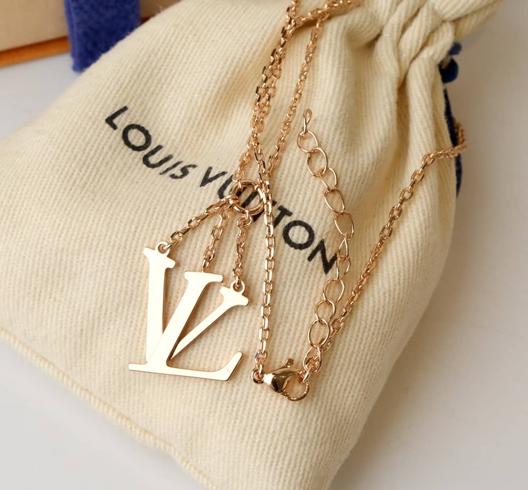 Top Quality L0vis Vvtt0n Necklace