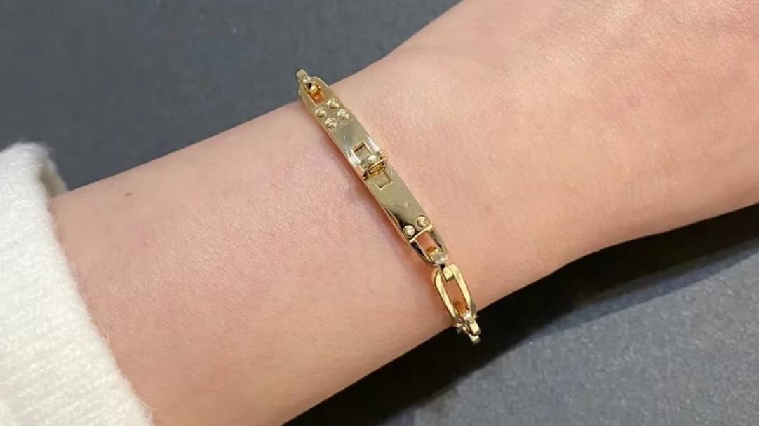 Knockoff H**me5 Logo Bracelet