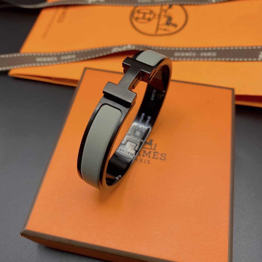 Fake H**me5 Logo Bracelet