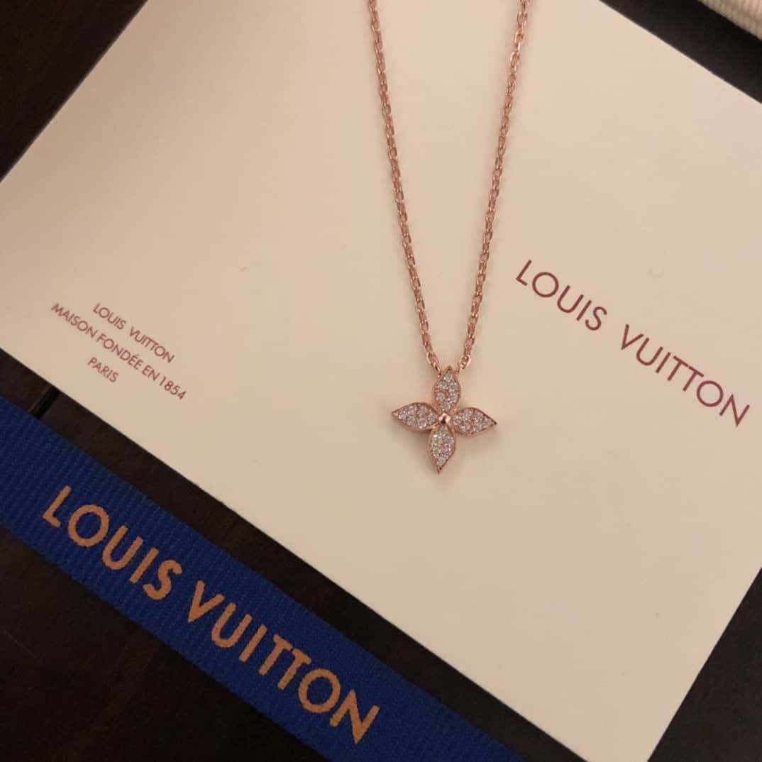 High Quality L0vis Vvtt0n Necklace