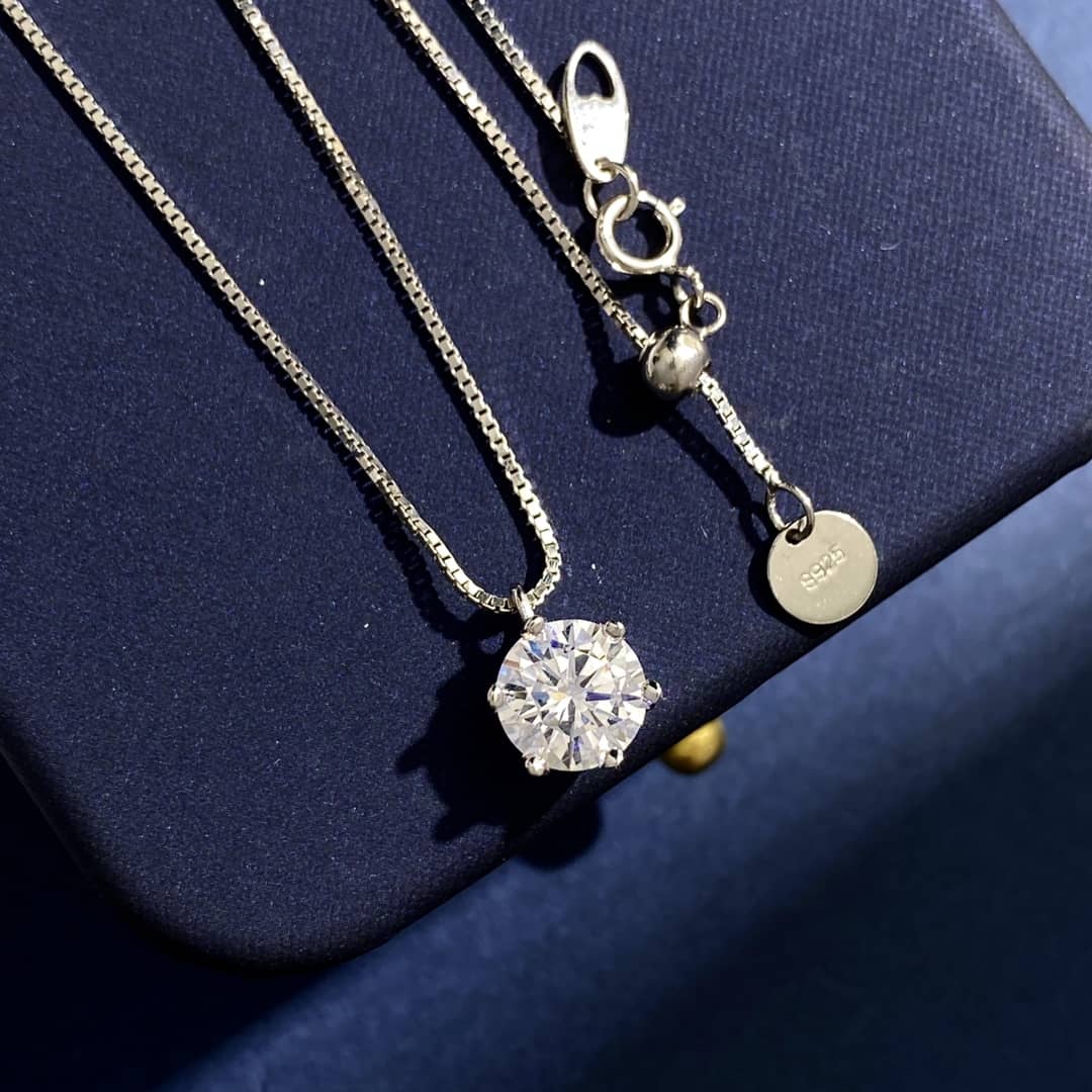 Designer T*f*ny Classic Necklace