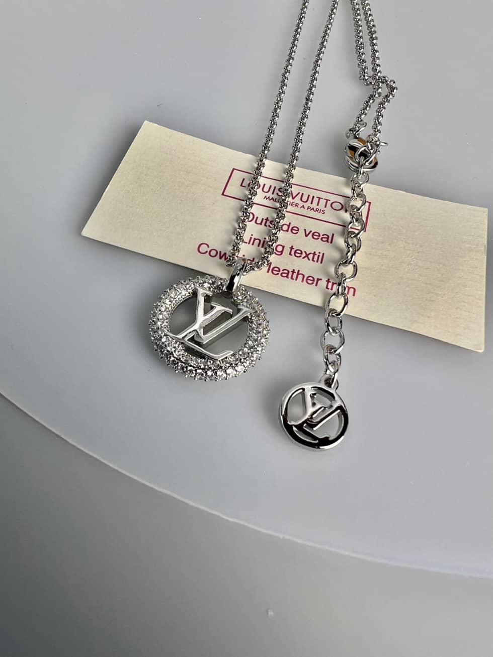 Designer L0vis Vvtt0n Classic Necklace