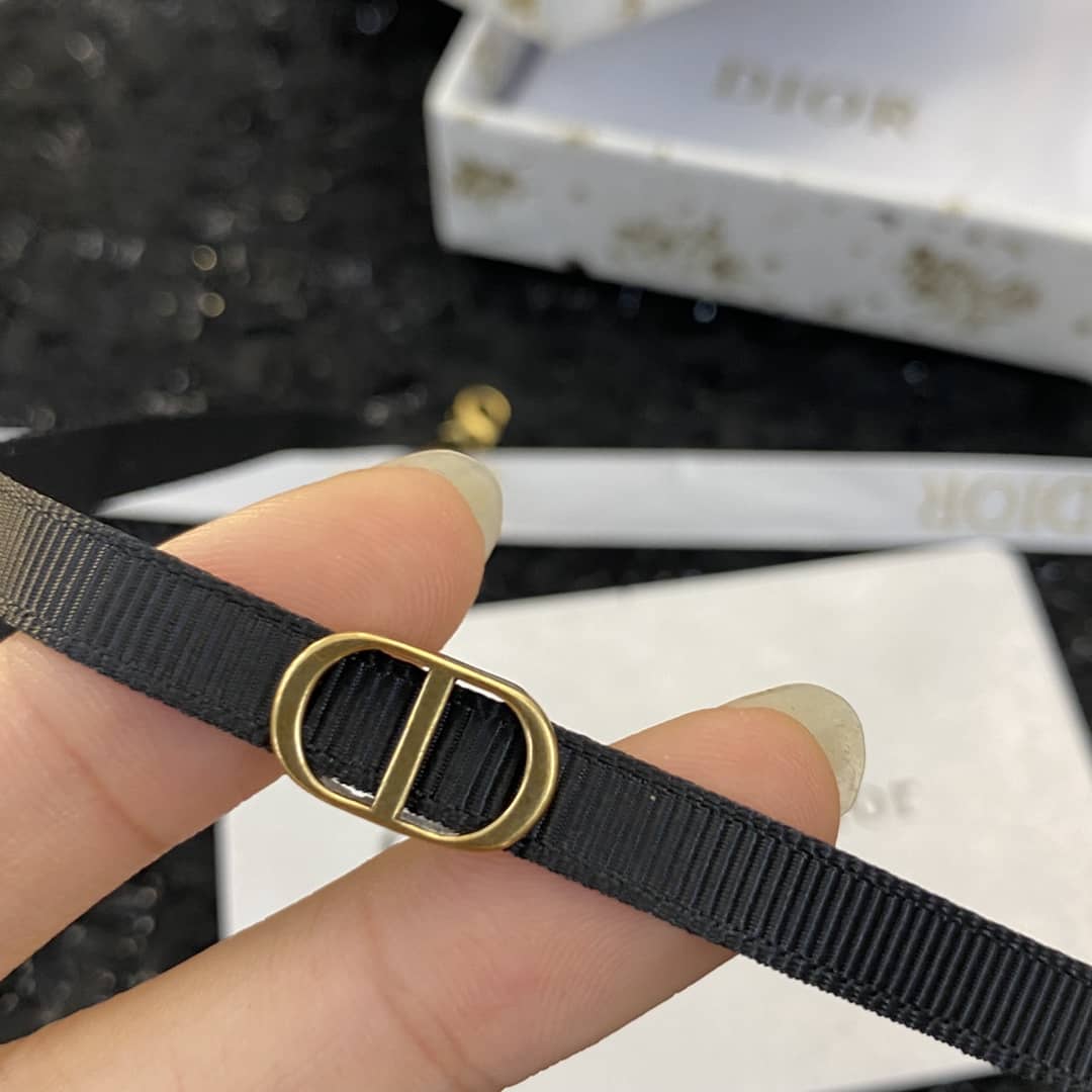 Chr1st1an D10r Necklace First Copy