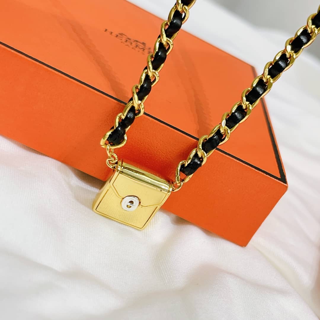 Cheap H**me5 Necklace