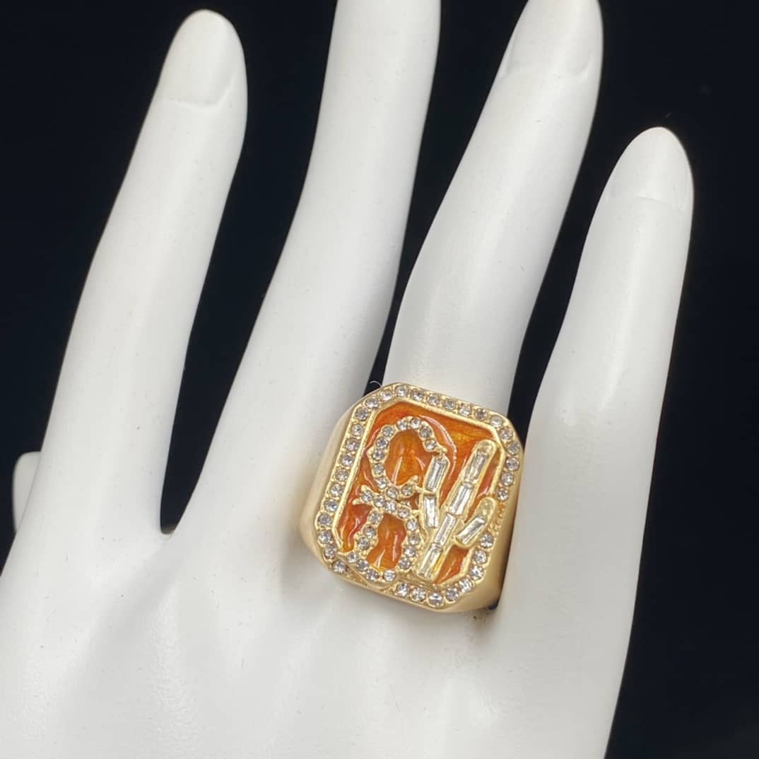 7 Star Chr1st1an D10r Ring