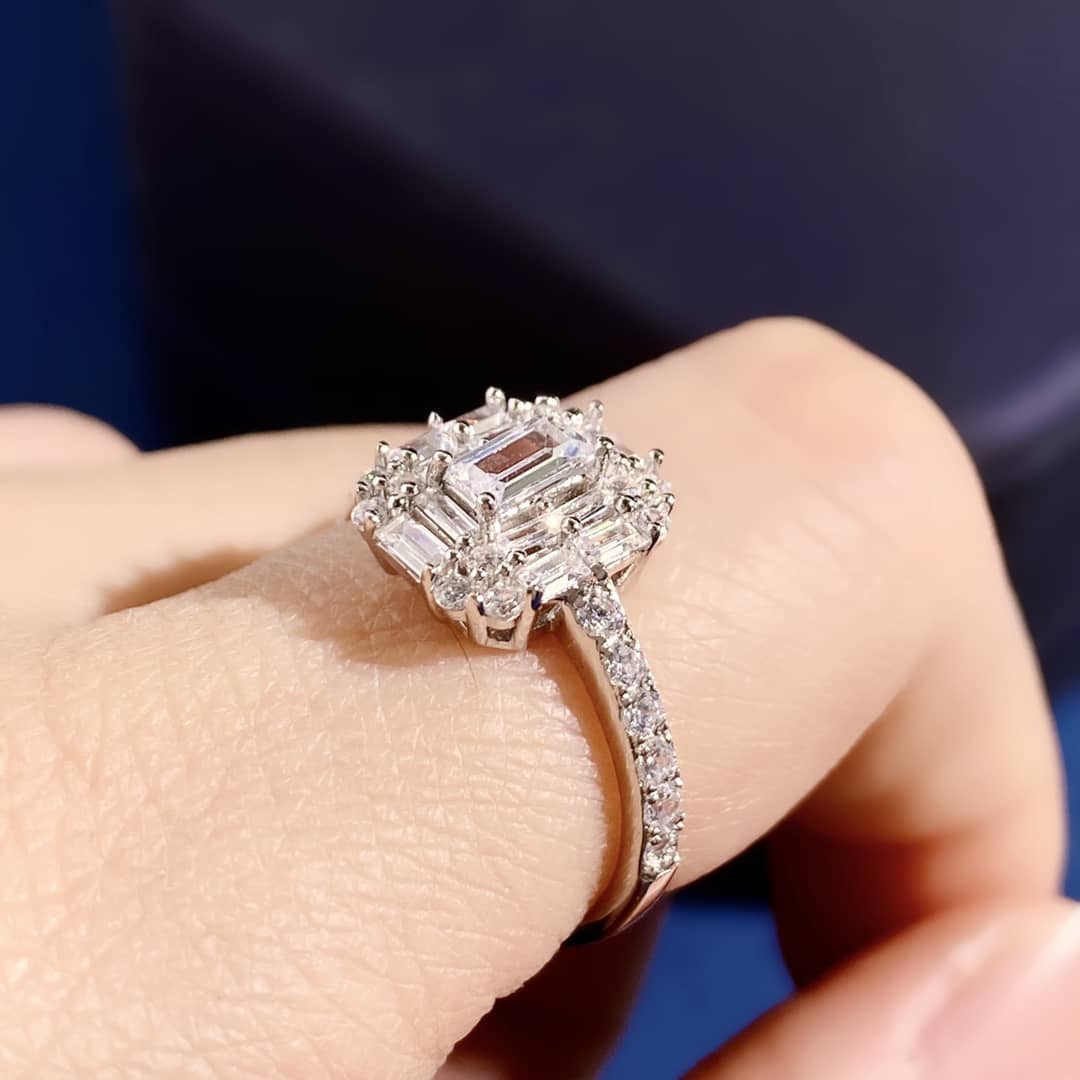 High Quality T*f*ny Ring