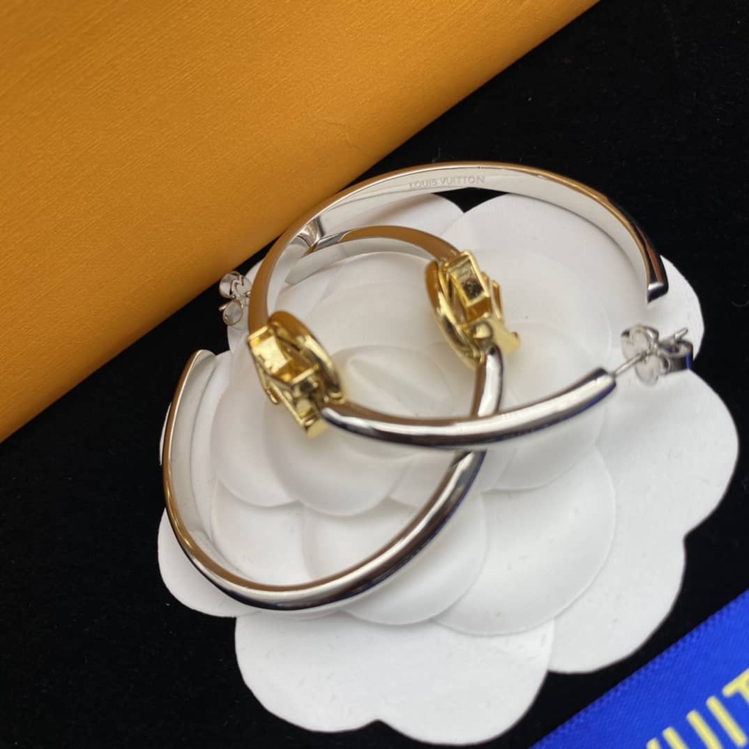 Wholesale L0vis Vvtt0n AAA+ Earring