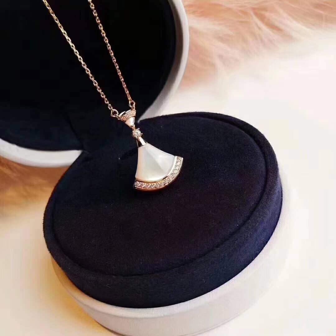 Designer Bv1g*ai Classic Necklace