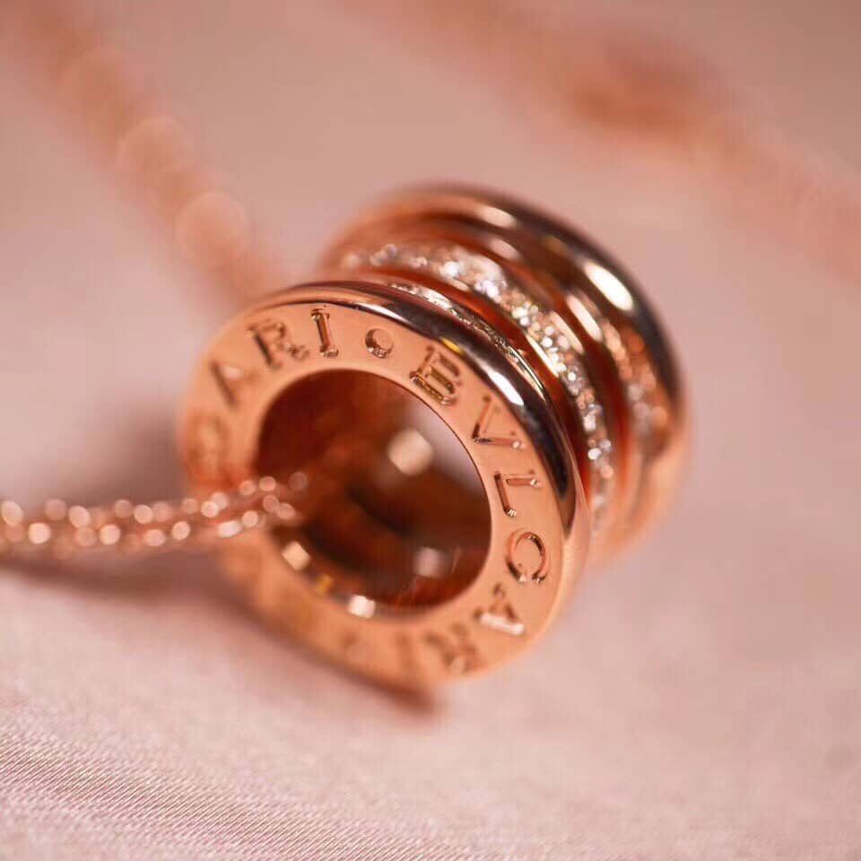 7 Star Bv1g*ai Necklace