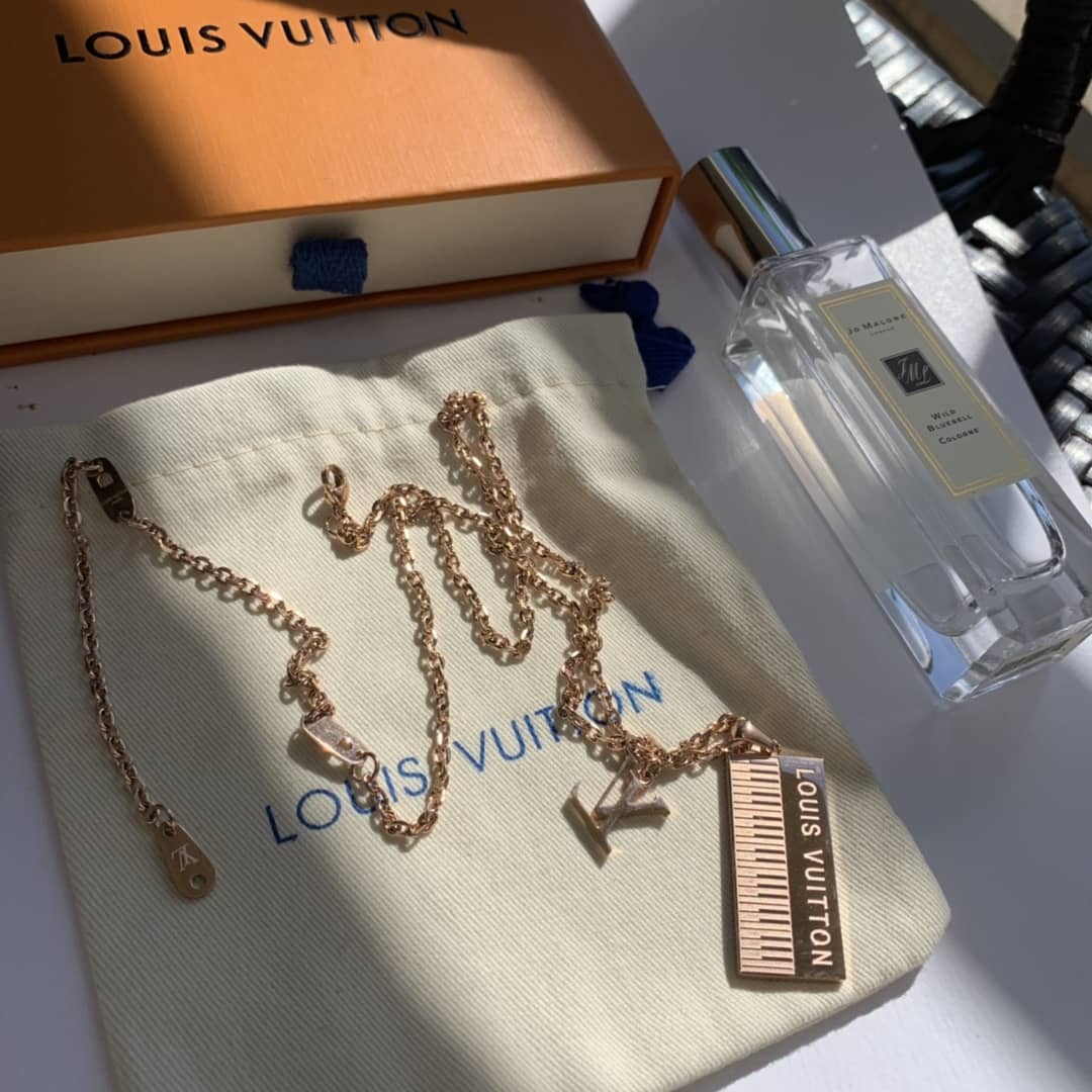 Top Quality L0vis Vvtt0n Necklace