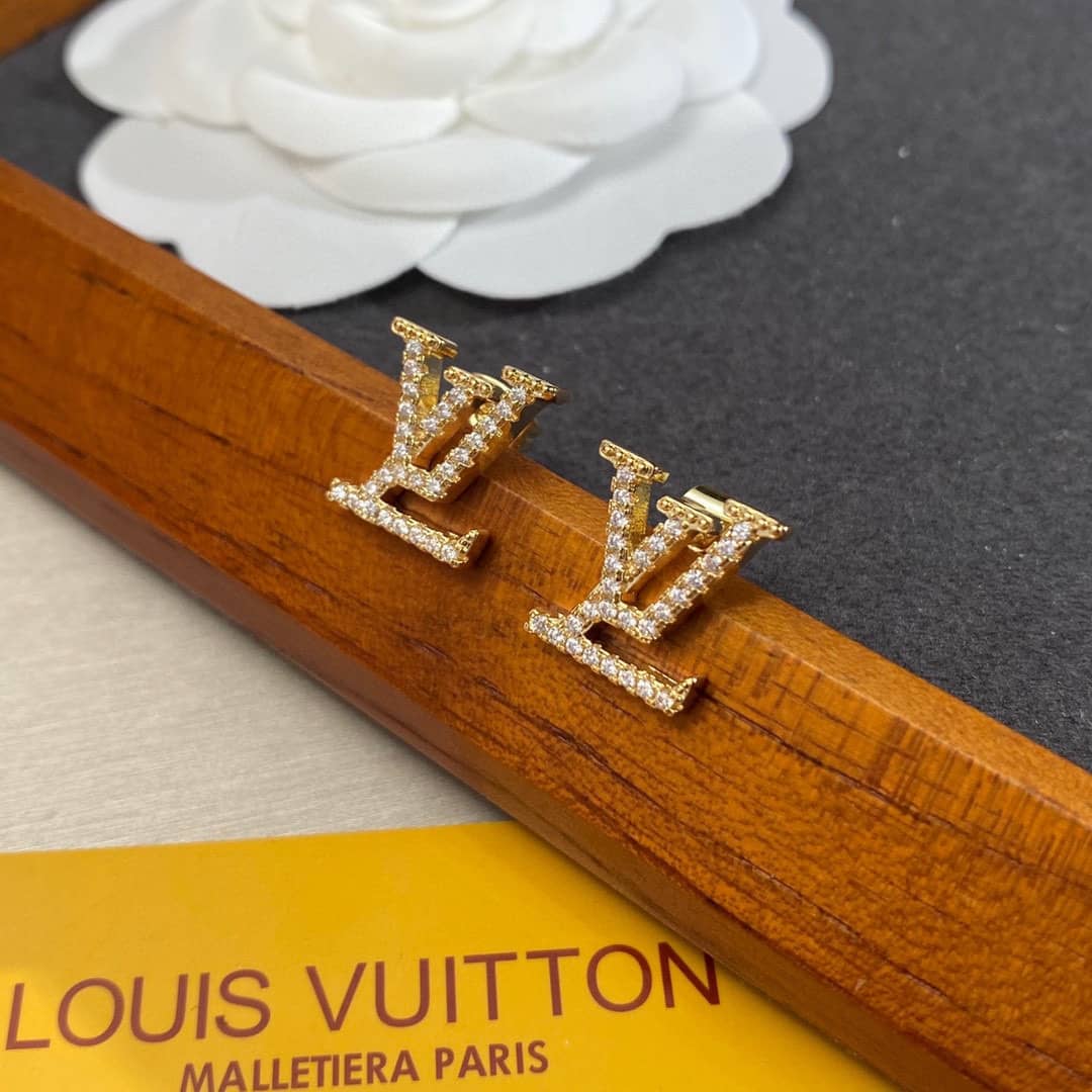 High Quality L0vis Vvtt0n Earring