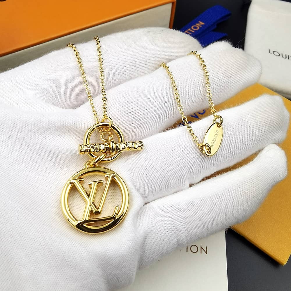 Knockoff L0vis Vvtt0n Logo Necklace
