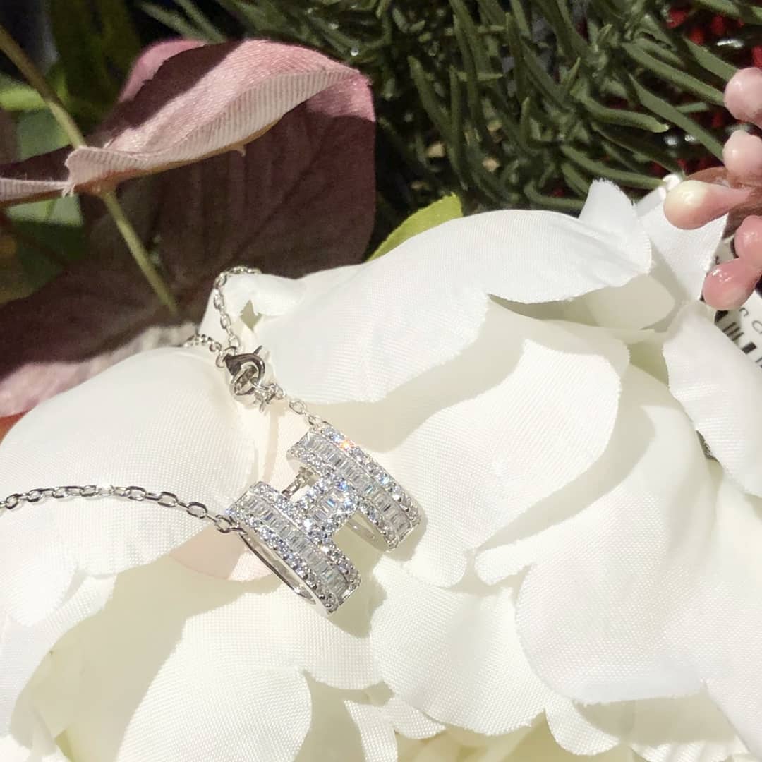 Knockoff H**me5 Logo Necklace