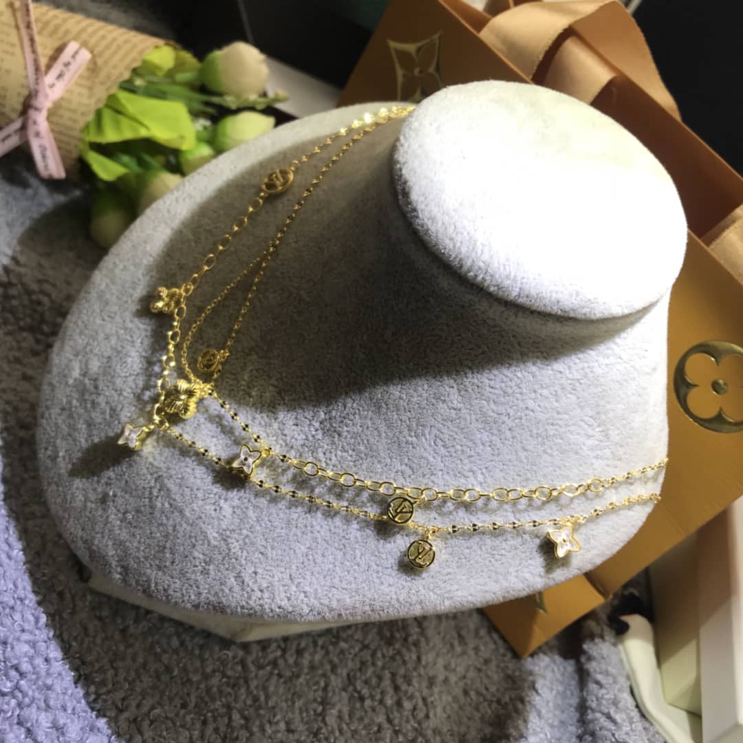 Replica L0vis Vvtt0n Necklace