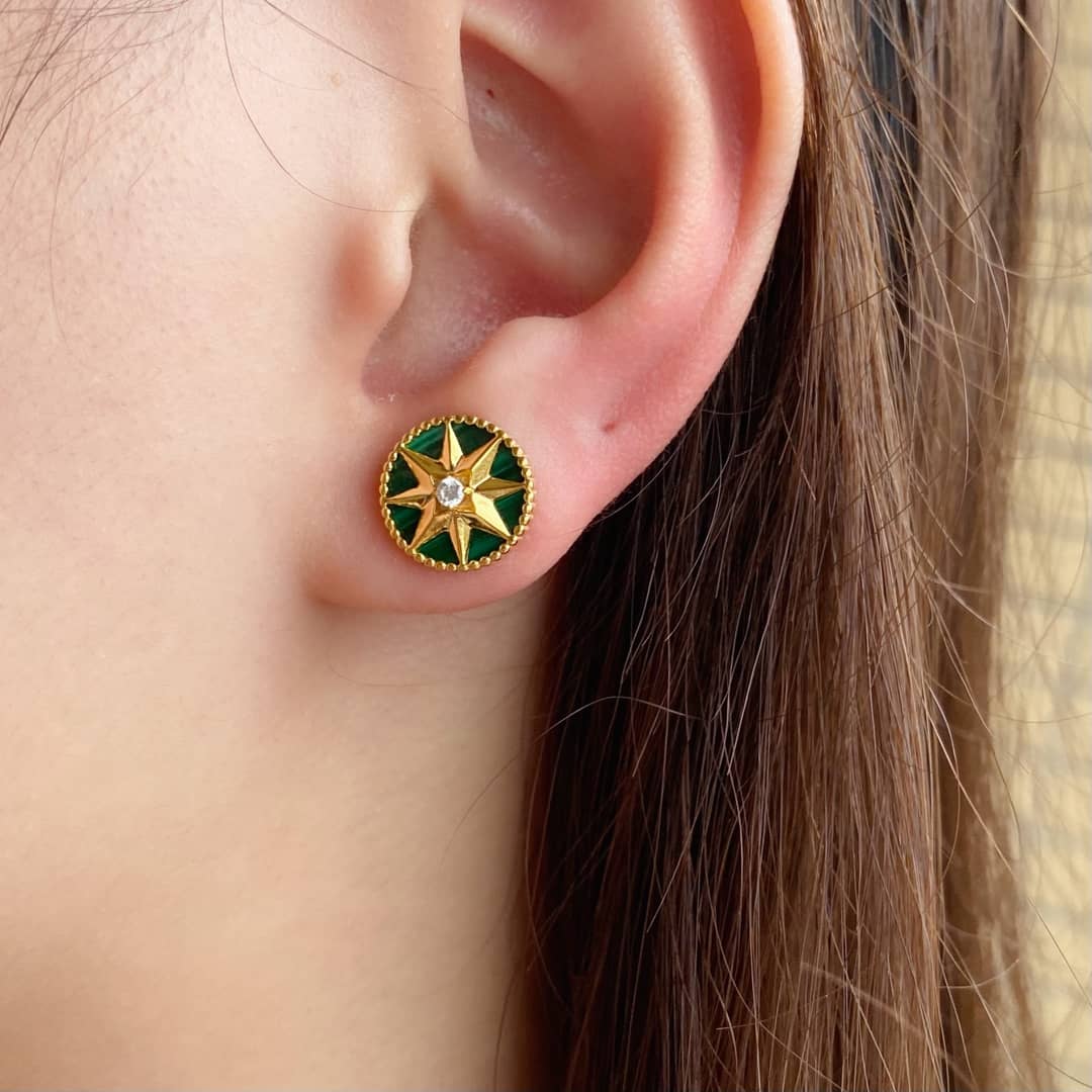 Top Quality Chr1st1an D10r Earring