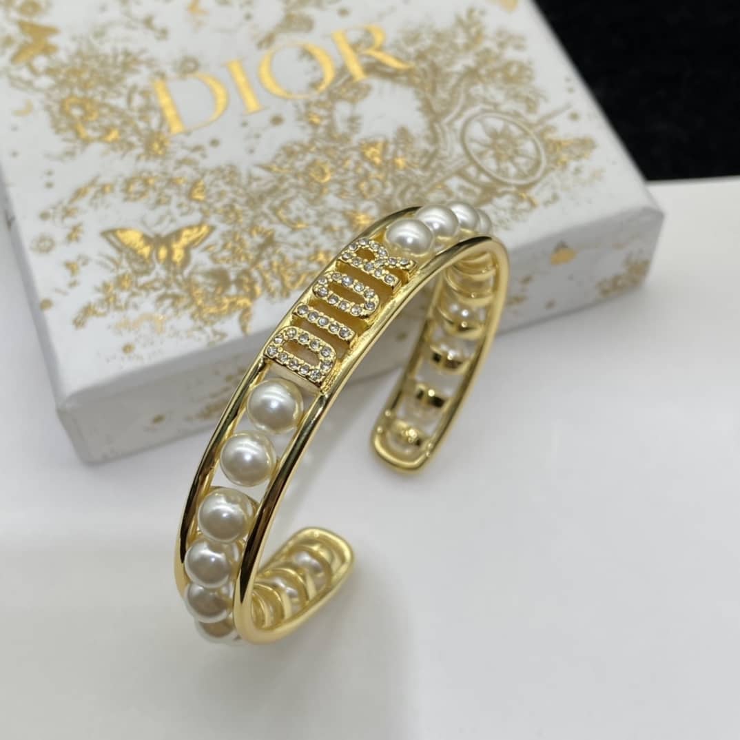 Luxury Chr1st1an D10r Classic AAA+ Bracelet