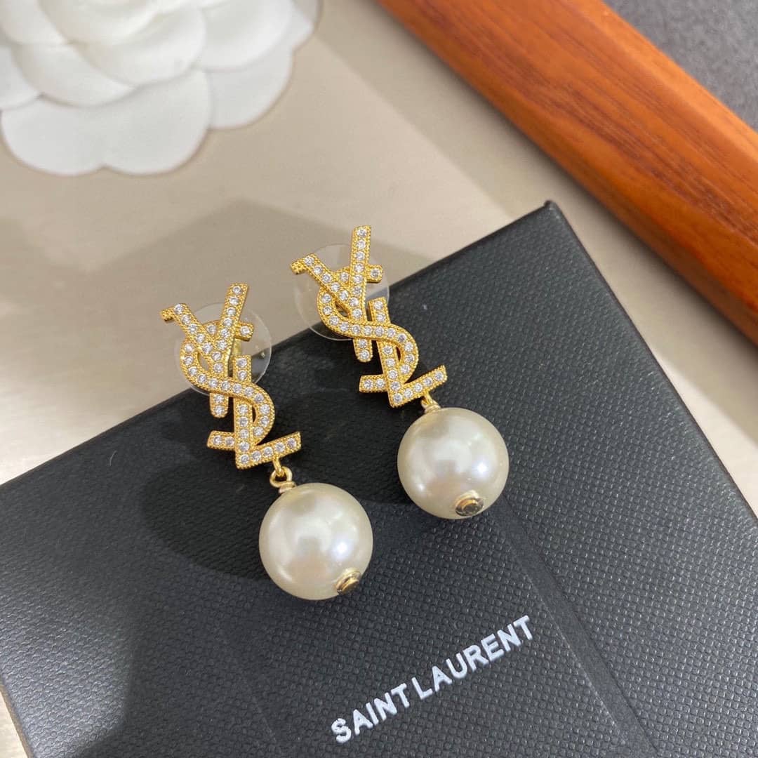 Fake Y51 Logo Earring