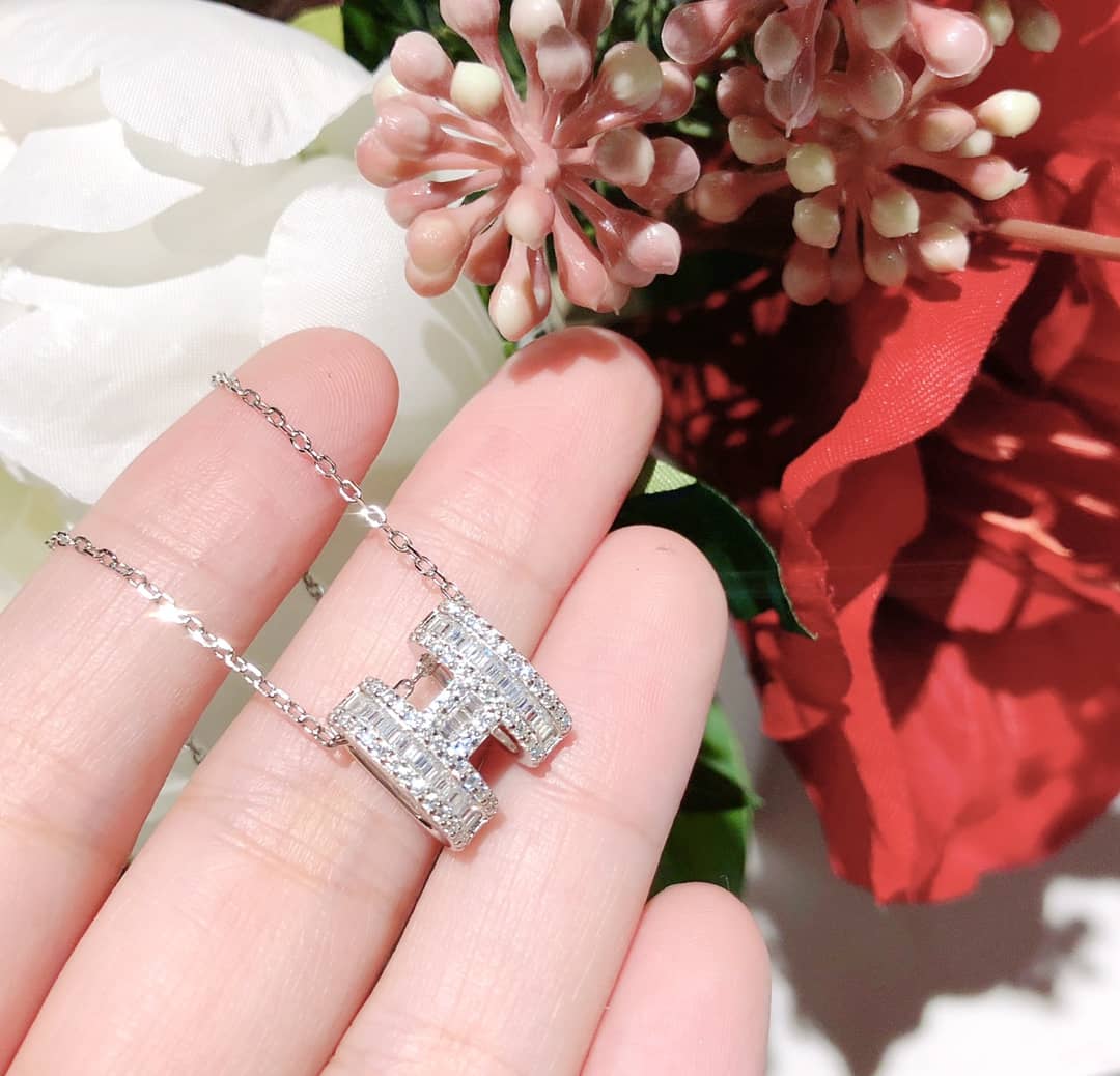 Knockoff H**me5 Logo Necklace