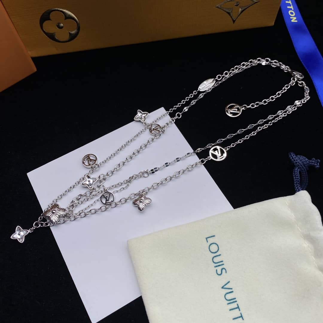 7 Star L0vis Vvtt0n Necklace