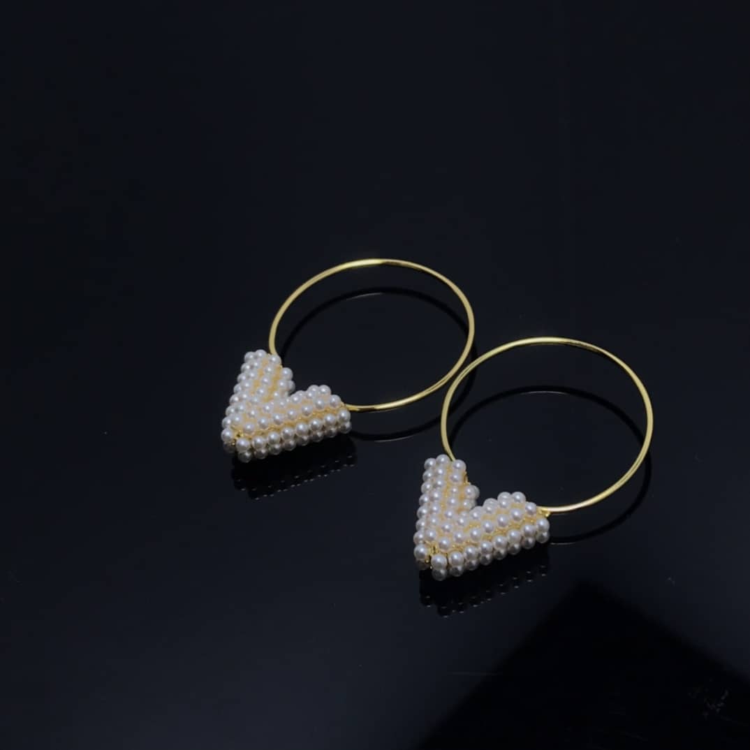Cheap L0vis Vvtt0n Earring