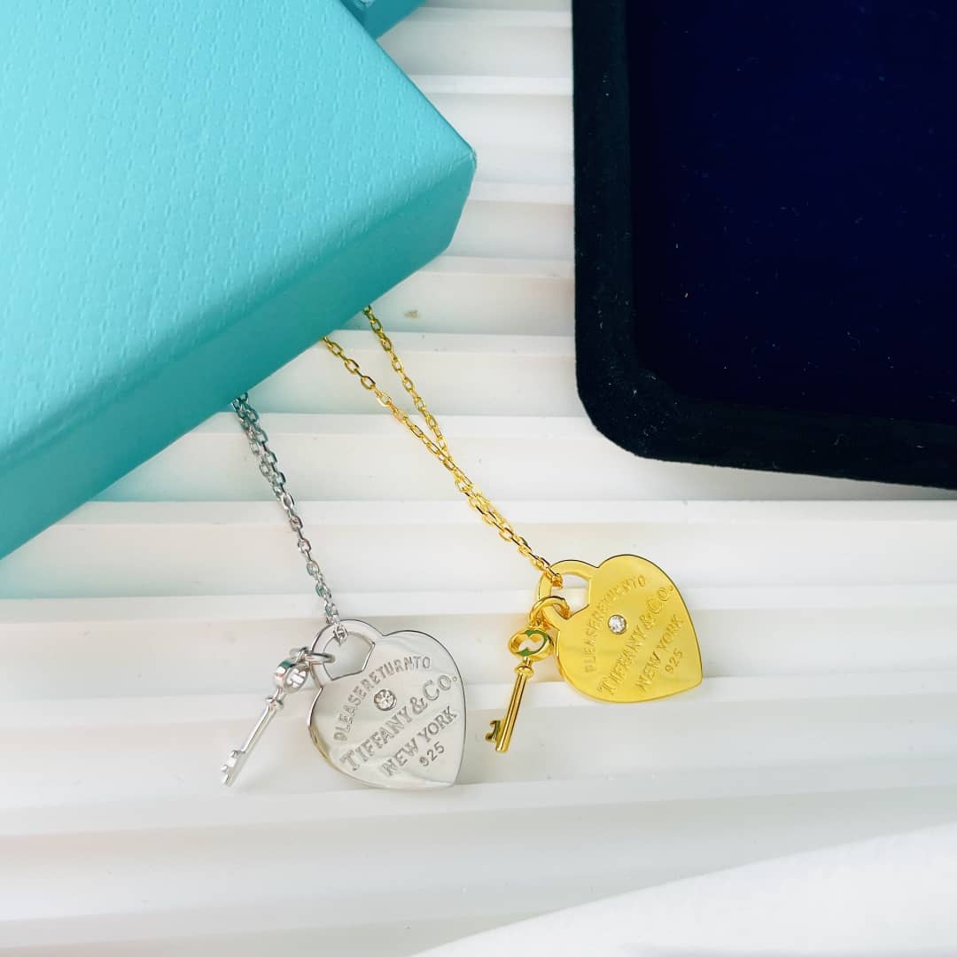 Fake T*f*ny Logo Necklace