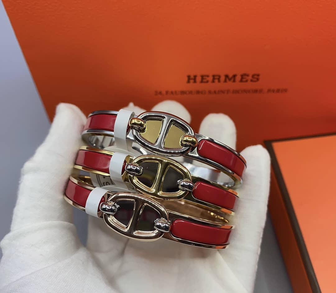 H**me5 Bracelet First Copy