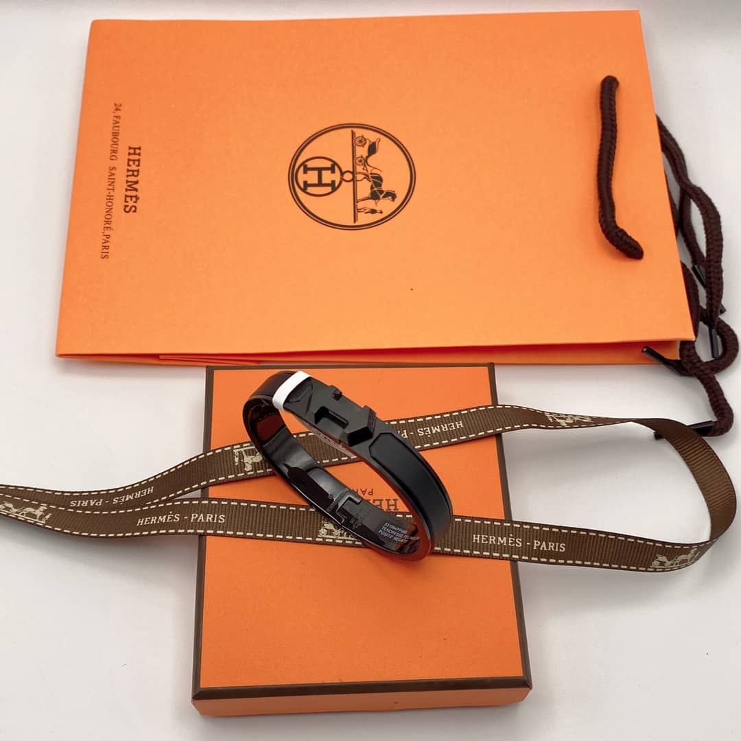 Luxury H**me5 Classic AAA+ Bracelet