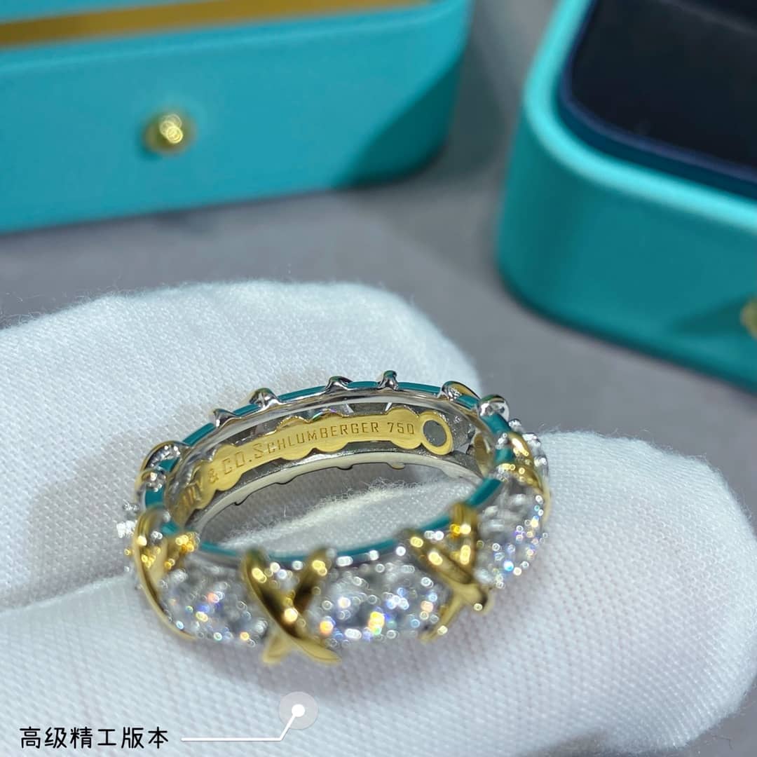 High Quality T*f*ny Ring