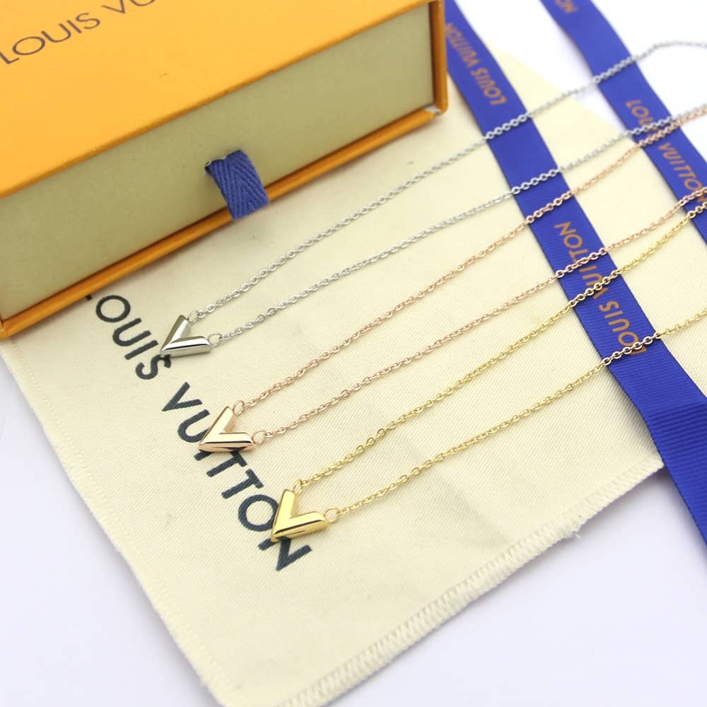 7 Star L0vis Vvtt0n Necklace