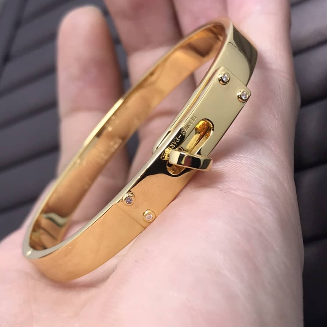 Knockoff H**me5 Logo Bracelet