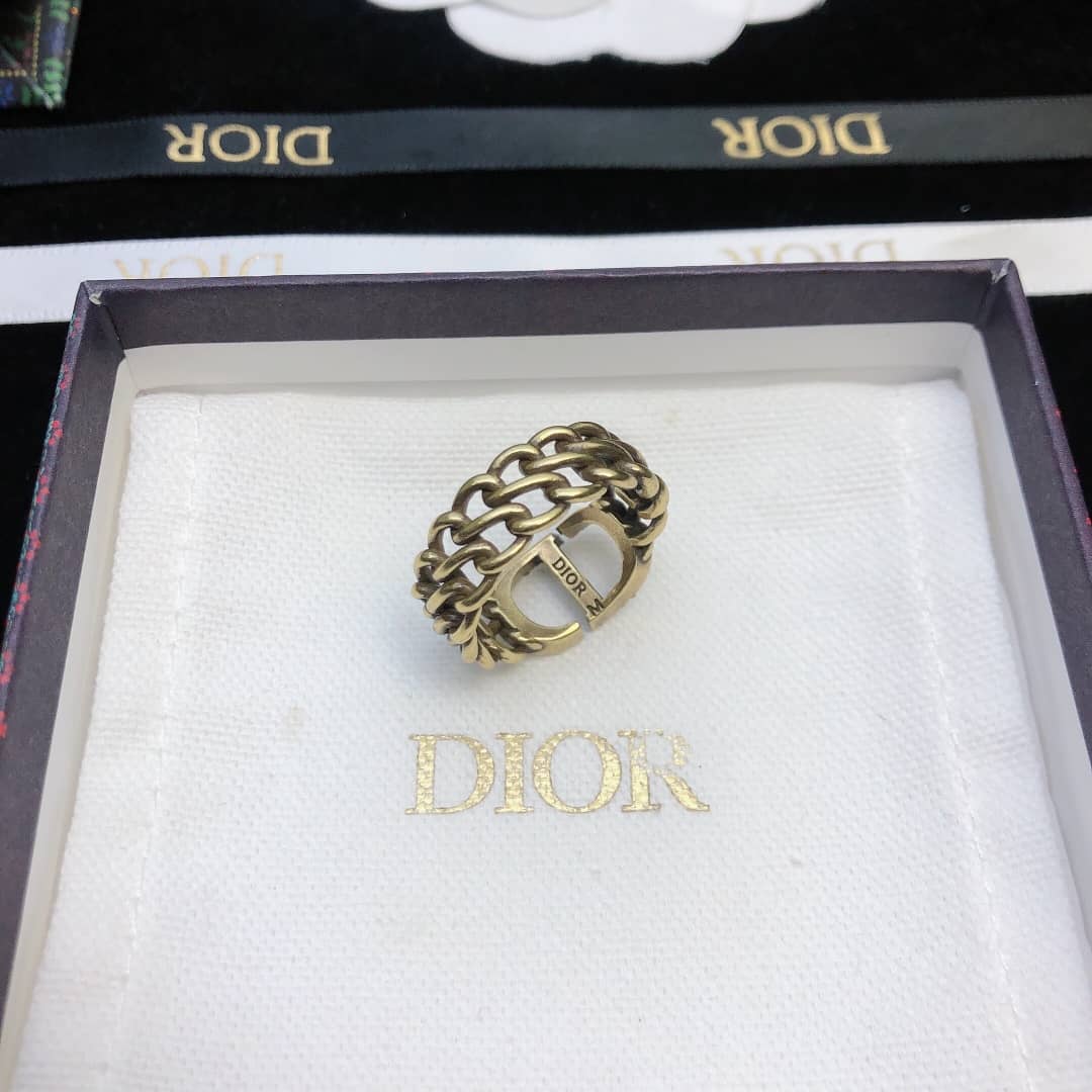 Luxury Chr1st1an D10r Classic AAA+ Ring