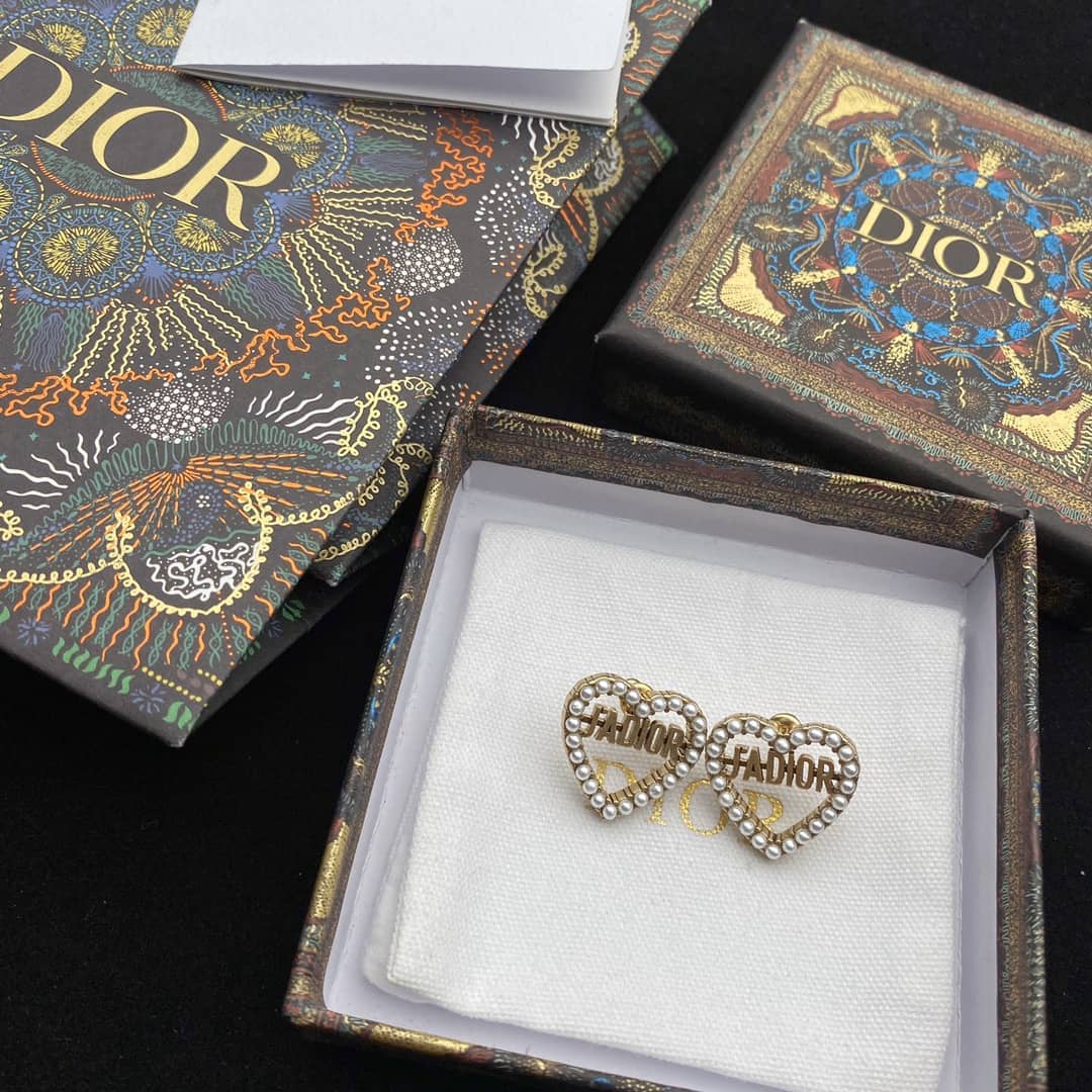 Wholesale Chr1st1an D10r AAA+ Earring