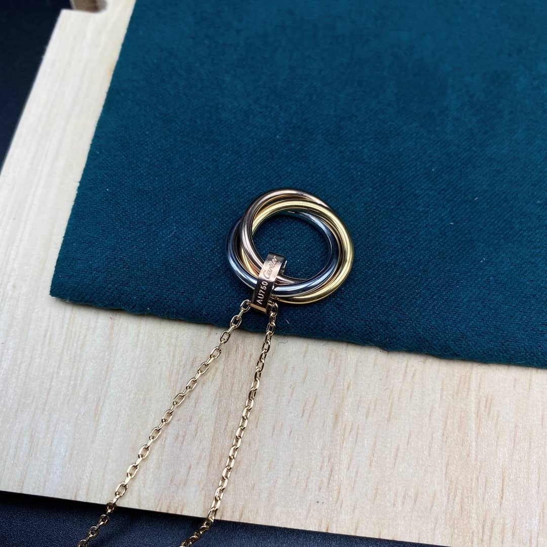 Ca*t1er Necklace For Sale