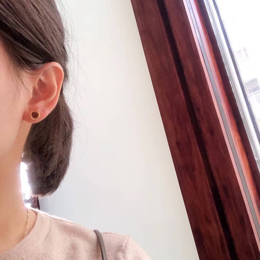 Designer T*f*ny Classic Earring