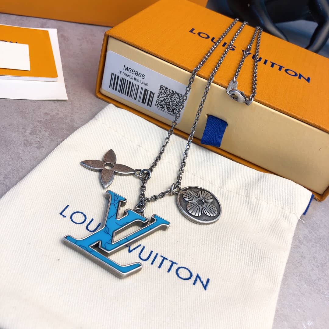 High Quality L0vis Vvtt0n Necklace