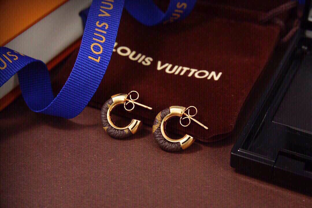 L0vis Vvtt0n Earring Copy