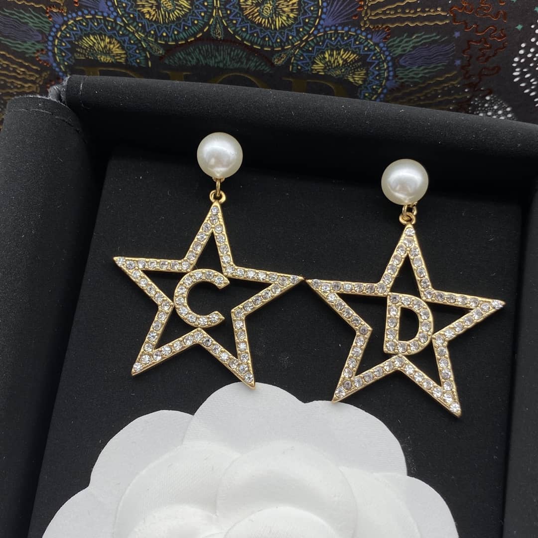 7 Star Chr1st1an D10r Earring