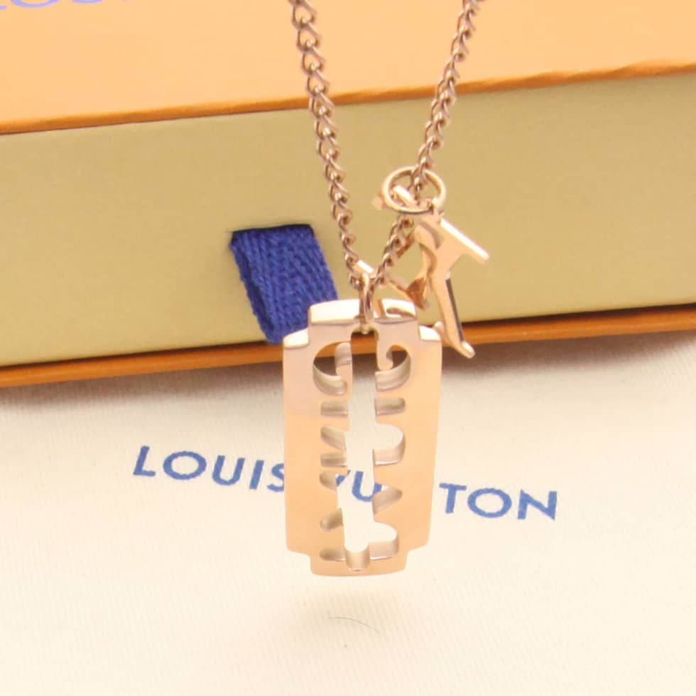Best L0vis Vvtt0n Classic Necklace