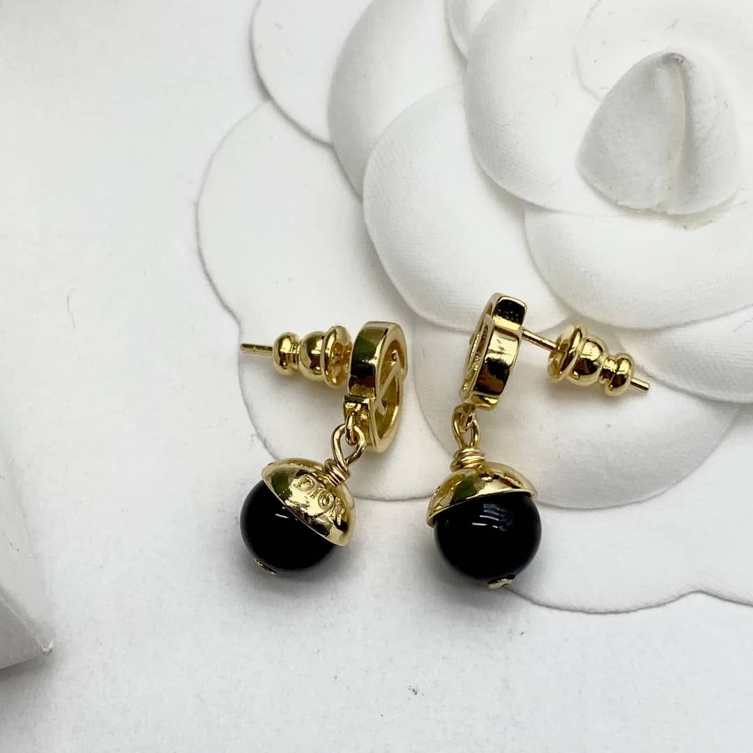 Wholesale Chr1st1an D10r AAA+ Earring