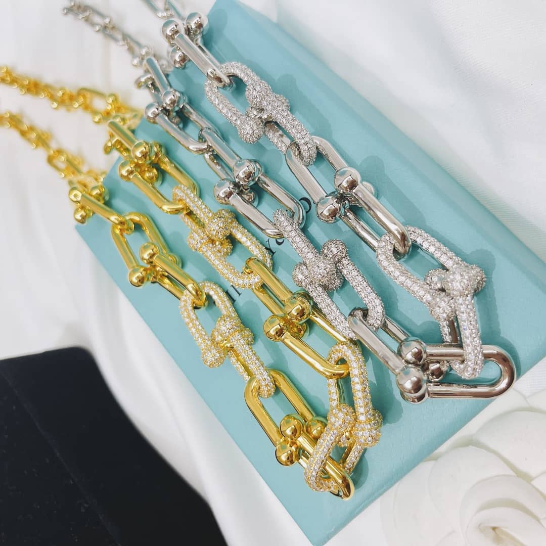 T*f*ny Necklace For Sale