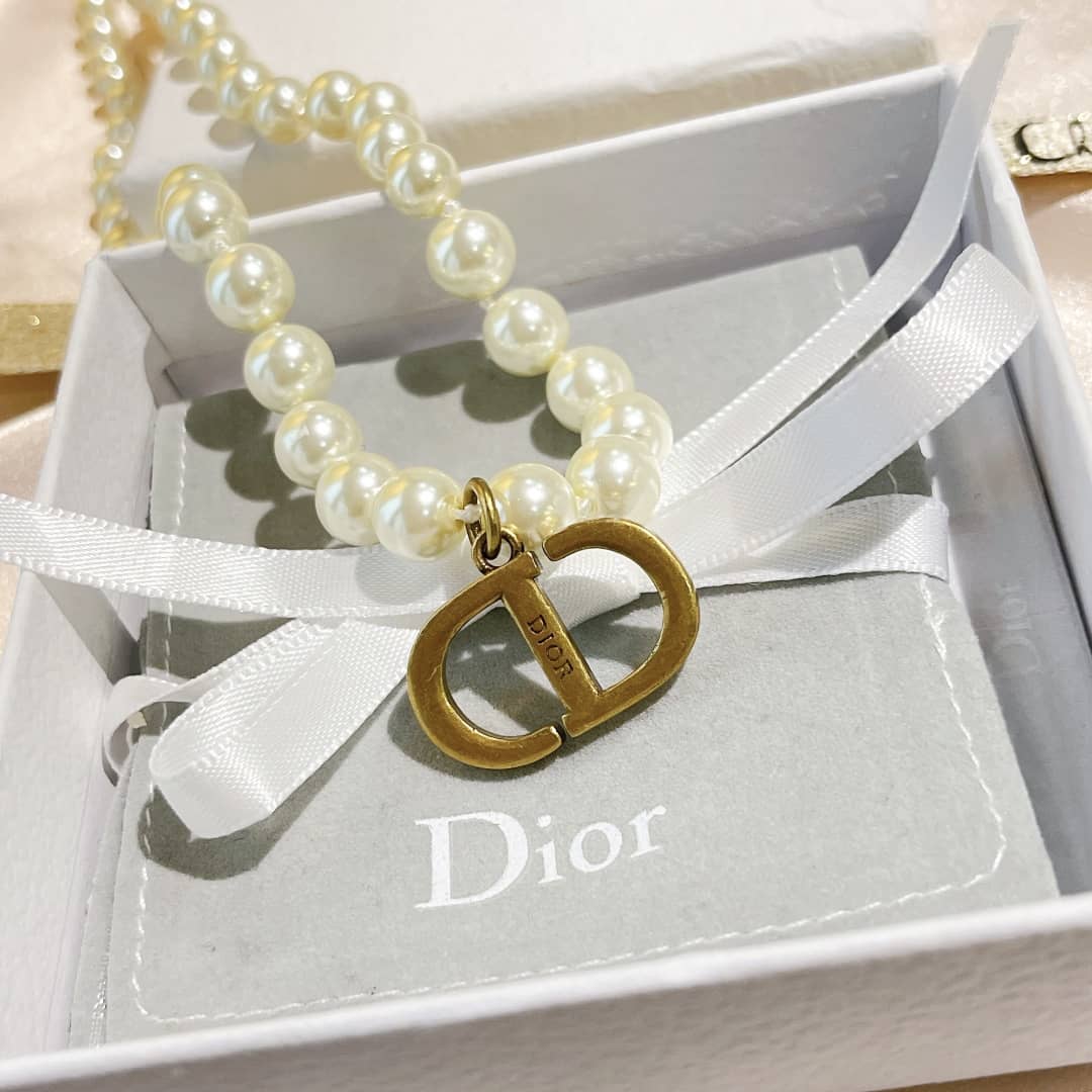 Chr1st1an D10r Necklace First Copy