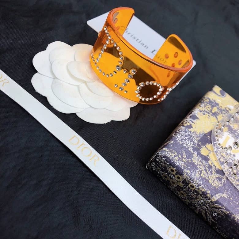 Knockoff Chr1st1an D10r Logo Ring