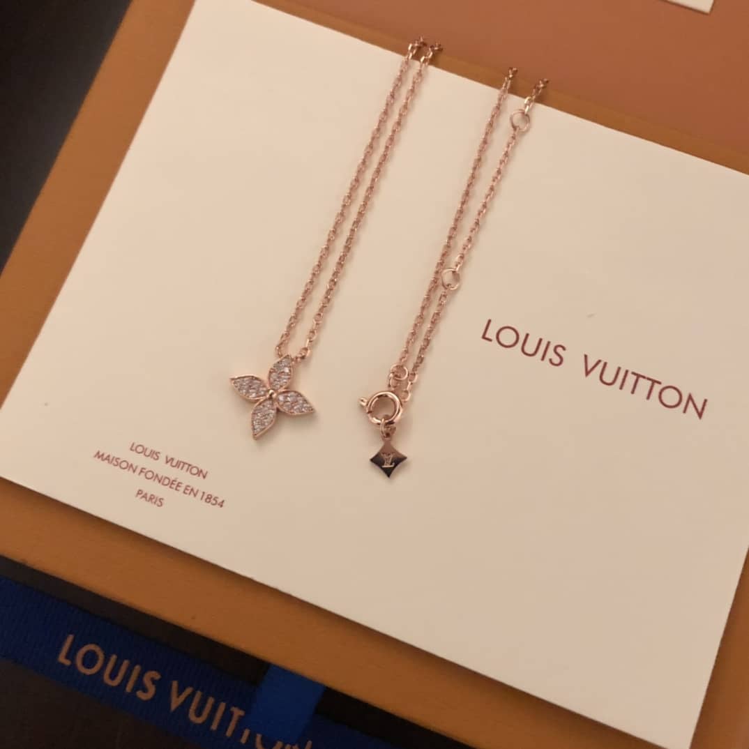 High Quality L0vis Vvtt0n Necklace