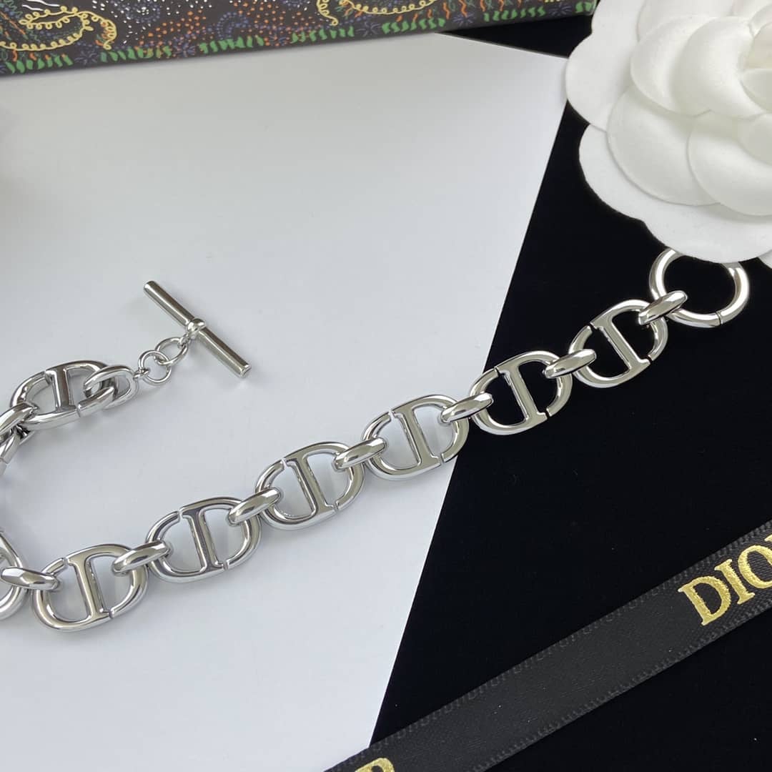 Replica Chr1st1an D10r Bracelet