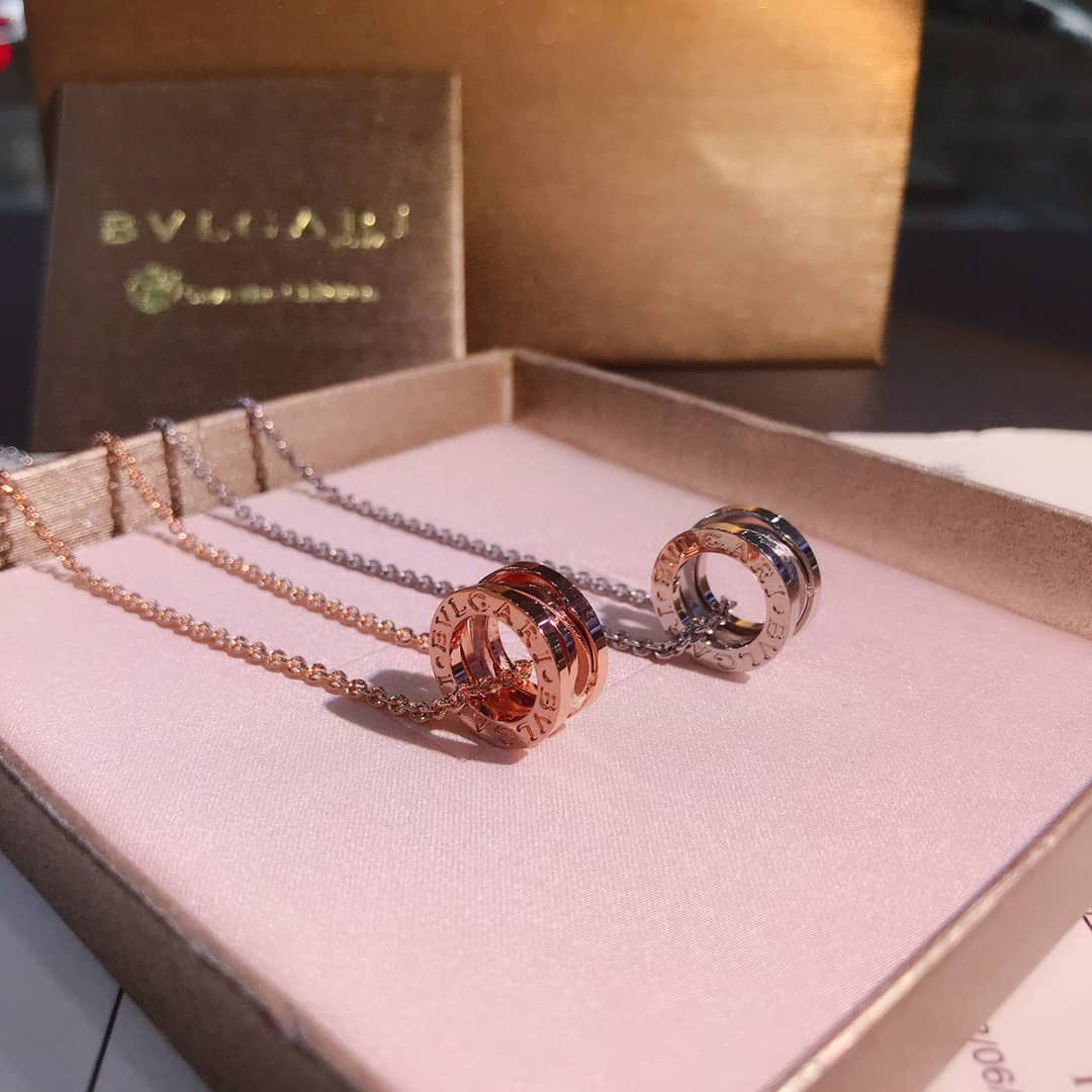 Fake Bv1g*ai Logo Necklace